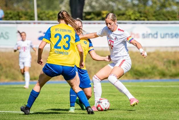DFB Pokal Women, SFC Stern 1900 vs 1 FC Koeln Berlin, 09 09 2023 Diana Ivonne Steinmeyer SFC Stern 1900, 23 Sharon Beck 1 FC Koeln, 10 DFB Pokal Women 2 Round, SFC Stern 1900 vs 1 FC Koeln, Stadion Lichterfelde, Berlin 09 09 2023 DFL REGULATIONS PROHIBIT ANY USE OF PHOTOGRAPHS AS IMAGE SEQUENCES AND OR QUASI VIDEO Copyright: xBEAUTIFULxSPORTS LucianoxLimax
