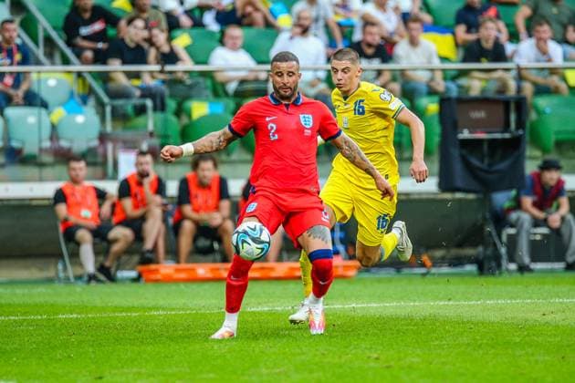 Wroclaw, 09.09.2023 MECZ 5. KOLEJKA ELIMINACJE DO MISTRZOSTW EUROPY 2024 GRUPA C: UKRAINA - ANGLIA --- QUALIFICATION FOR UEFA EURO, EM, Europameisterschaft,Fussball 2024 MATCH GROUP C IN WROCLAW: UKRAINE - ENGLAND NZ Kyle Walker Vitaliy Mykolenko FOT. PATRYK PINDRAL 400mm.pl NEWSPIX.PL --- Newspix.pl POLAND OUT!  20230909_PP83_P83_1078