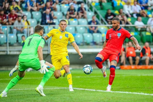 Wroclaw, 09.09.2023 MECZ 5. KOLEJKA ELIMINACJE DO MISTRZOSTW EUROPY 2024 GRUPA C: UKRAINA - ANGLIA --- QUALIFICATION FOR UEFA EURO, EM, Europameisterschaft,Fussball 2024 MATCH GROUP C IN WROCLAW: UKRAINE - ENGLAND NZ Kyle Walker Vitaliy Mykolenko Georgiy Bushchan BRAMKA GOL GOAL FOT. PATRYK PINDRAL 400mm.pl NEWSPIX.PL --- Newspix.pl POLAND OUT!  20230909_PP83_P83_1090