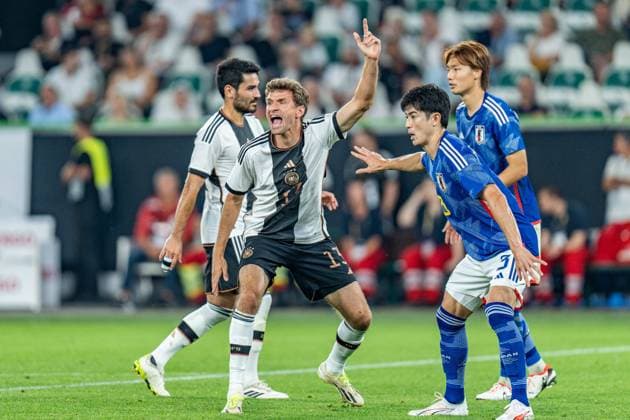 Thomas Mueller Germany, 13 Shogo Taniguchi Japan, 3 Germany vs Japan, football, test match, 09 09 2023 DFL REGULATES PROHIBIT ANY OUSE OF PHOTOGRAPHS AS IMAGE SEQUENCES AND OR QUASI VIDEO Germany vs Japan, football, test match, 09 09 2023 Wolfsburg Copyright: xEibner-Pressefoto BahhoxKarax EP_GER