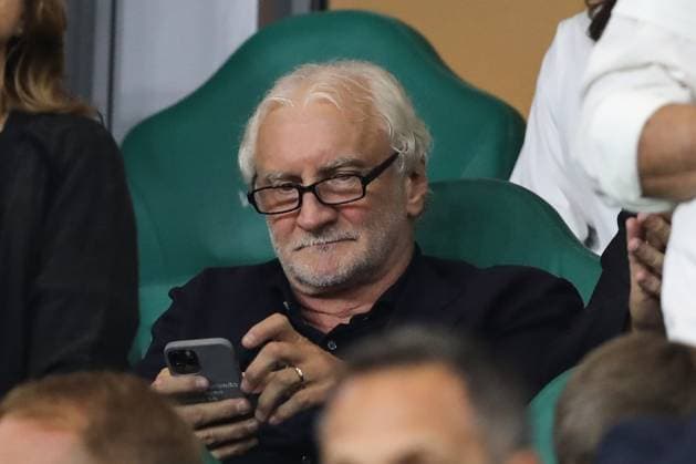 Rudi Völler Germany with cell phone friendly match Germany vs Japan in VW Arena in Wolfsburg Football,man,men,Germany,09 09 2023