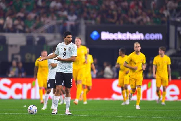 RECORD DATE NOT STATED Seleccion Mexicana 2023 Mexico vs Australia Raul Jimenez of Mexico during the game Mexico (Mexican national team, Nationalteam vs Australian National Team, International Friendly, Länderspiel, Nationalmannschaft at the AT-T Stadium, on September 9, 2023. <br><br> Raul Jimenez de Mexico durante el partido Mexico (Seleccion Mexicana) vs Australia, Amistoso Internacional, en el Estadio AT-T, el 9 de septiembre de 2023. ARLINGTON CDMXTEXAS ESTADOS UNIDOS  Copyright: xAdrianxMaciasx 20230909232916_SMN_23_AM_MEX_AUS_JIMENEZ290