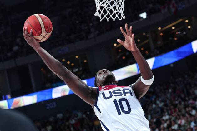 (230910) -- MANILA, Sept. 10, 2023 -- Anthony Edwards of the United States competes during the 3rd place game between the United States and Canada at the 2023 FIBA World Cup in Manila, the Philippines, Sept. 10, 2023. ) (SP)PHILIPPINES-MANILA-BASKETBALL-FIBA WORLD CUP-3RD PLACE GAME-USA VS CAN WuxZhuang 