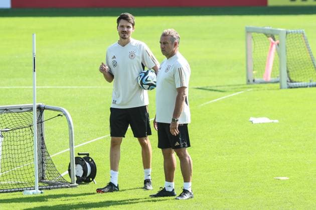 Sport, football, national team season 2023 2024 Public regeneration training session of the German national team after the international match against Japan 10 09 2023, AOK Stadium Wolfsburg Hans Dieter Flick national coach Germany Wolfsburg AOK Stadium Lower Saxony Germany