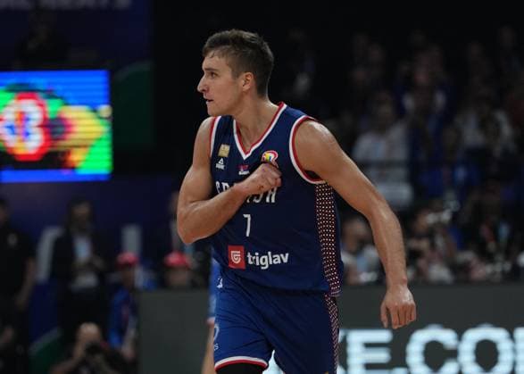 (230910) -- MANILA, Sept. 10, 2023 -- Bogdan Bogdanovic of Serbia celebrates during the final between Germany and Serbia at the 2023 FIBA World Cup in Manila, the Philippines, Sept. 10, 2023. ) (SP)PHILIPPINES-MANILA-BASKETBALL-FIBA WORLD CUP-FINAL-GER VS SRB MengxYongmin 