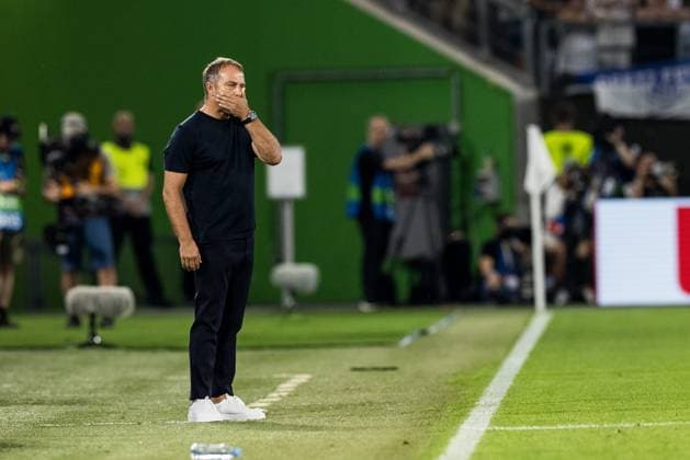 friendly match Germany Japan 09 09 2023 Hans Dieter Flick coach Germany with hand in front of face friendly match Germany Japan,Wolfsburg, Volkswagen Arena on 09 09 2023 DFB REGULATES PROHIBIT ANY USE OF PHOTOGRAPHS AS IMAGE SEQUENCES AND OR QUASI VIDEO Copyright: xBEAUTIFULxSPORTS Wunderlx
