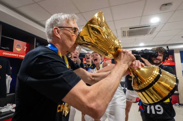 Basketball Manila Pasay 10 09 2023 FIBA Basketball World Cup 2023 Mens World Cup Final Germany GER Serbia SRB Germany is World Champion Cabin Cheering Gordon Herbert Germany, national coach