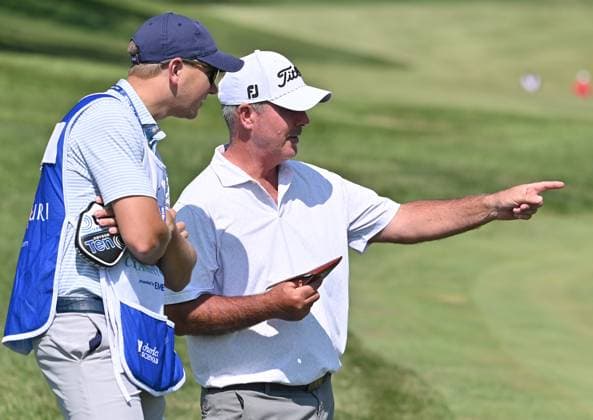 JENNINGS, MO - SEPTEMBER 10: Golfer David Branshaw talks to his caddy about how best to putt on the 2 green during the final round of the PGA, Golf Herren Tour Champions Ascension Charity Classic on September 10, 2023, at Norwood Hills Country Club in Jennings, Mo. (Photo by Keith Gillett Icon Sportswire) GOLF: SEP 10 PGA Tour Champions Ascension Charity Classic EDITORIAL USE ONLY Icon230901045