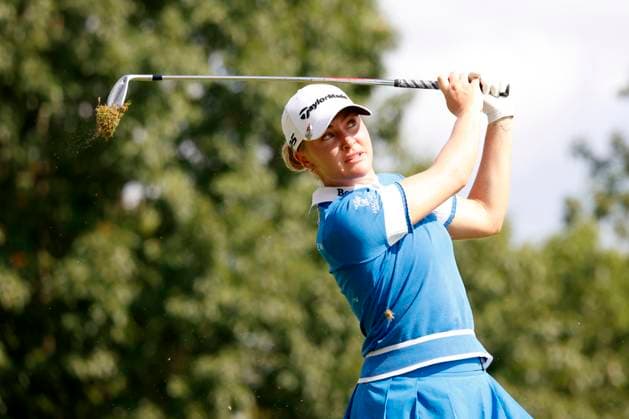 CINCINNATI, OH - SEPTEMBER 10: LPGA, Golf Damen player Charley Hull takes a divot as she plays her tee shot on the 14th hole during the final round of the Kroger Queen City Championship at the Kenwood Country Club in Cincinnati, Ohio. (Photo by Brian Spurlock Icon Sportswire) GOLF: SEP 10 LPGA Kroger Queen City Championship EDITORIAL USE ONLY Icon230910128