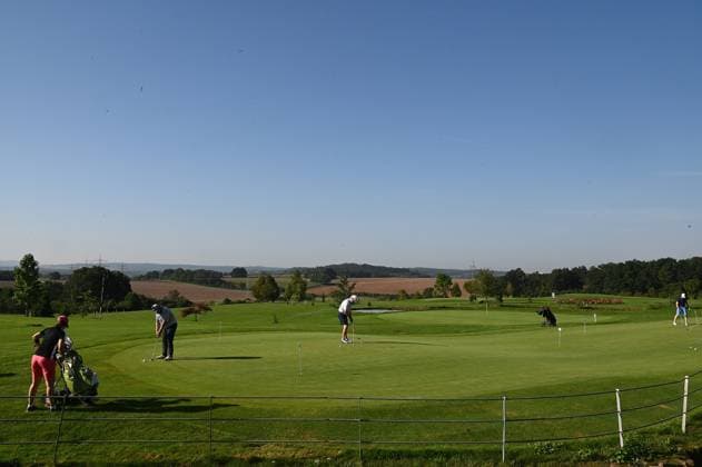 11 09 2023 Gründau Golfpark Gut Hühnerhof Eintracht Frankfurt Golf Open symbol picture view over the golf course Golfpark Gut Hühnerhof