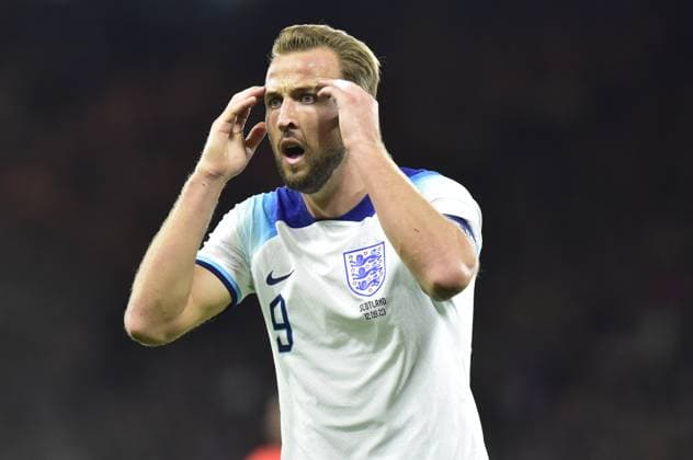 Scotland v England 150th Anniversary Heritage Match Harry Kane of England reacts during the 150th Anniversary Heritage Match match between Scotland and England at Hampden Park, Glasgow Copyright: xJamiexJohnstonx FIL-18949-0067 UK Newspapers OUT