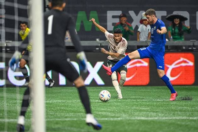 ATLANTA, GA - SEPTEMBER 12: Mexico Forward Uriel Antuna (15) shoots on goal during the International Friendly, LÃ¤nderspiel, Nationalmannschaft soccer match between Uzbekistan and Mexico on September 12, 2023 at Mercedes-Benz Stadium in Atlanta, GA. (Photo by John Adams Icon Sportswire) SOCCER: SEP 12 Mexico vs Uzbekistan EDITORIAL USE ONLY Icon23091209103