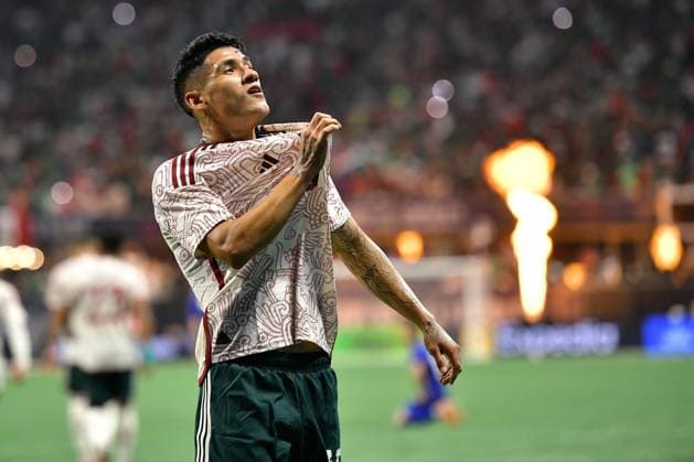 RECORD DATE NOT STATED Seleccion Mexicana 2023 Mexico vs Uzbekistan Uriel Antuna celebrates his goal 3-2 of Mexico during the game Mexico (Mexican national team, Nationalteam vs Uzbekistan National Team, International Friendly, LÃ¤nderspiel, Nationalmannschaft at Mercedes Benz Stadium, on September 12, 2023. <br><br> Uriel Antuna celebra su gol 3-2 de Mexico durante el partido Mexico (Seleccion Mexicana) vs Uzbekistan, Amistoso Internacional, en el Estadio Mercedes Benz, el 12 de septiembre de 2023. ATLANTA GEORGIA ESTADOS UNIDOS  Copyright: xAdrianxMaciasx 20230912205433_SMN_23_AM_MEX_UZB_ANTUNA176