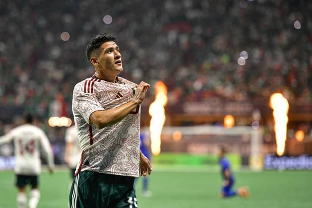 RECORD DATE NOT STATED Seleccion Mexicana 2023 Mexico vs Uzbekistan Uriel Antuna celebrates his goal 3-2 of Mexico during the game Mexico (Mexican national team, Nationalteam vs Uzbekistan National Team, International Friendly, LÃ¤nderspiel, Nationalmannschaft at Mercedes Benz Stadium, on September 12, 2023. <br><br> Uriel Antuna celebra su gol 3-2 de Mexico durante el partido Mexico (Seleccion Mexicana) vs Uzbekistan, Amistoso Internacional, en el Estadio Mercedes Benz, el 12 de septiembre de 2023. ATLANTA GEORGIA ESTADOS UNIDOS  Copyright: xAdrianxMaciasx 20230912212711_SMN_23_AM_MEX_UZB_ANTUNA208