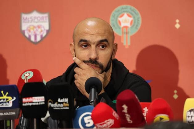 Walid REGRAGUI (coach Ã quipe nationale Maroc) lors du match amical Maroc - Burkina Faso, stade Bollaert-Delelis, le 12 septembre 2023 FOOTBALL : MAROC vs BURKINA FASO - MATCH AMICAL - 12 09 2023 LaurentSanson Panoramic 