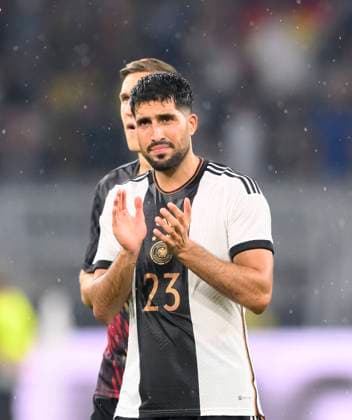 Emre CAN GER gesture, gesture, clapping, clapping, football friendly match, Germany GER France FRA 2 1, on 12 09 2023 in Dortmund Germany Â