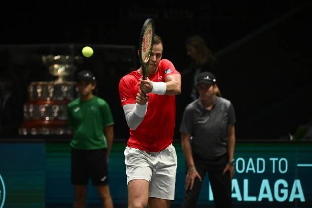 Foto Massimo Paolone LaPresse 14 Settembre 2023 - Bologna, Italia - tennis - Canada vs Svezia - Vasek Pospisil (CAN) v Leo Borg (SWE) - Coppa Davis 2023 - Unipol Arena. Nella foto: Vasek Pospisil in azione September 14, 2023 Bologna, Italy - sport, tennis - Canada vs Sweden - Vasek Pospisil (CAN) v Leo Borg (SWE) - Davis Cup 2023 - Unipol Arena. In the pic: Vasek Pospisil in action  Copyright: xMassimoxPaolone LaPressex