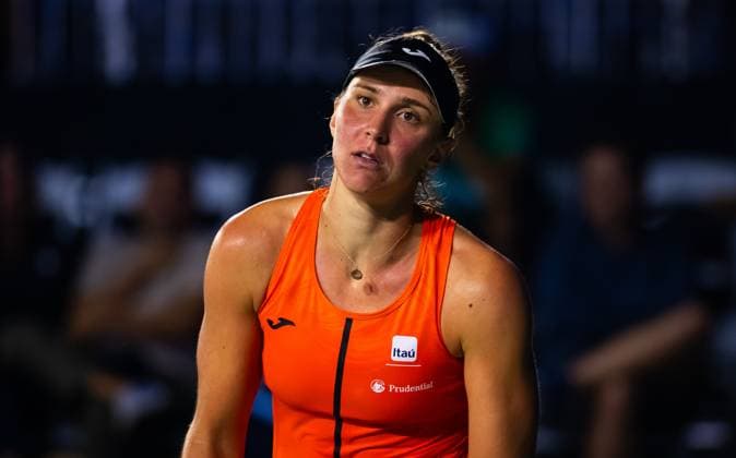 September 13, 2023: Beatriz Haddad Maia of Brazil in action during the second round of the 2023 Cymbiotika San Diego Open WTA, Tennis Damen 500 tennis tournament against Marta Kostyuk of Ukraine - ZUMAa181 20230913_zaa_a181_204 Copyright: xRobxPrangex