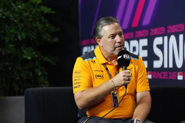 press conference, PK, Pressekonferenz BROWN Zak (usa), CEO of of McLaren Racing, portrait during the 2023 Formula 1 Singapore Airlines Singapore Grand Prix, 15th round of the 2023 Formula One World Championship, WM, Weltmeisterschaft from September 15 to 17, 2023 on the Marina Bay Street Circuit, in Singapore - F1 - SINGAPORE GRAND PRIX 2023 DPPI Panoramic  00123034_AV3_5821