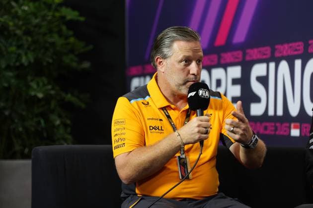 press conference, PK, Pressekonferenz BROWN Zak (usa), CEO of of McLaren Racing, portrait during the 2023 Formula 1 Singapore Airlines Singapore Grand Prix, 15th round of the 2023 Formula One World Championship, WM, Weltmeisterschaft from September 15 to 17, 2023 on the Marina Bay Street Circuit, in Singapore - F1 - SINGAPORE GRAND PRIX 2023 DPPI Panoramic  00123034_AV3_5823