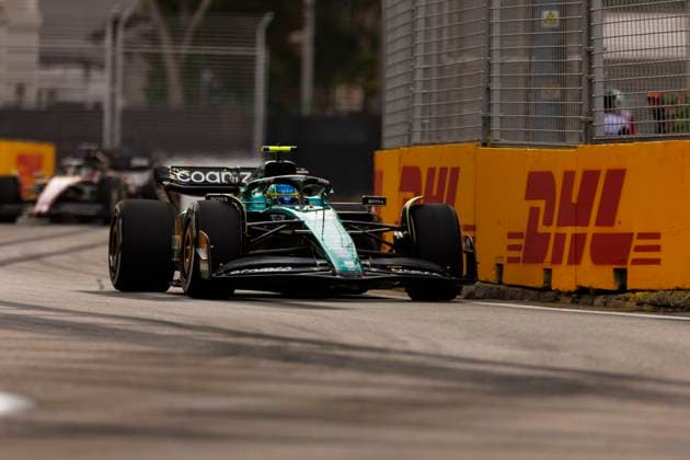 15th September 2023; Marina Bay Street Circuit, Singapore; 2023 Formula 1 Singapore Airlines Singapore Grand Prix; Free Practice Day; Number 14 Aston Martin driver Fernando Alonso during practice 1  ActionPlus12553416 StephenxBlackberry
