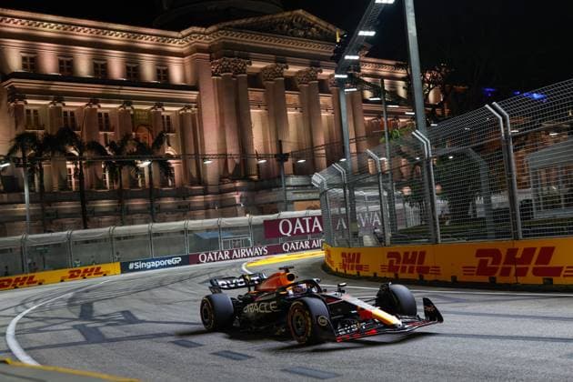 1 Max Verstappen NLD, Oracle Red Bull Racing , F1 Grand Prix of Singapore at Marina Bay Street Circuit on September 15, 2023 in Singapore, Singapore Photo by HOCH ZWEI Singapore Singapore