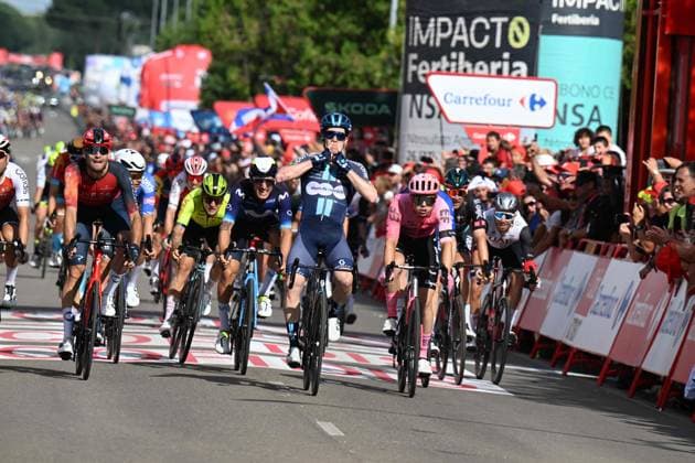 Bilder des Jahres 2023, Sport 09 September Sport Themen der Woche KW37 15-09-2023 Vuelta A Espana; Tappa 19 La Baneza - Iscar; 2023, Dsm - Firmenich; 2023, Ineos Grenadiers; Dainese, Alberto; Ganna, Filippo; Iscar; 