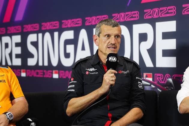 Guenther Steiner ITA, MoneyGram Haas F1 Team , F1 Grand Prix of Singapore at Marina Bay Street Circuit on September 15, 2023 in Singapore, Singapore Photo by HOCH ZWEI Singapore Singapore