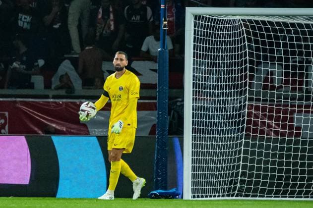 Gianluigi Donnarumma (Paris SG) FOOTBALL : Paris Saint Germain - OGC Nice - Ligue 1 - JournÃ e 5 - 15 09 2023 BaptisteAutissier Panoramic 