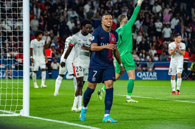 Kylian Mbappe (Paris SG) FOOTBALL : Paris Saint Germain - OGC Nice - Ligue 1 - JournÃ e 5 - 15 09 2023 BaptisteAutissier Panoramic 