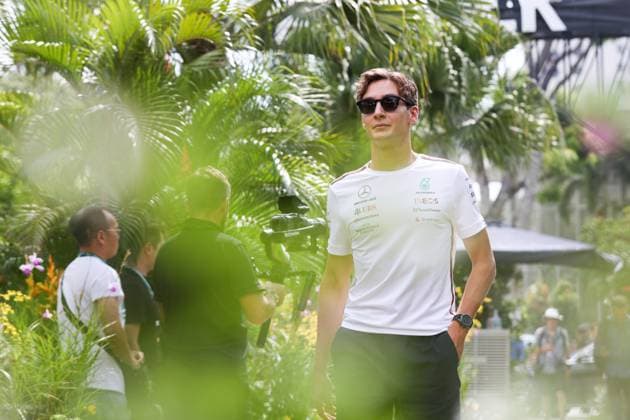 RUSSELL George (gbr), Mercedes AMG F1 Team W14, portrait during the 2023 Formula 1 Singapore Airlines Singapore Grand Prix, 15th round of the 2023 Formula One World Championship, WM, Weltmeisterschaft from September 15 to 17, 2023 on the Marina Bay Street Circuit, in Singapore - F1 - SINGAPORE GRAND PRIX 2023 DPPI Panoramic  00123034_AV6_6328