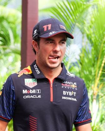 PEREZ Sergio (mex), Red Bull Racing RB19, portrait during the 2023 Formula 1 Singapore Airlines Singapore Grand Prix, 15th round of the 2023 Formula One World Championship, WM, Weltmeisterschaft from September 15 to 17, 2023 on the Marina Bay Street Circuit, in Singapore - F1 - SINGAPORE GRAND PRIX 2023 DPPI Panoramic  00123034_AV6_6359
