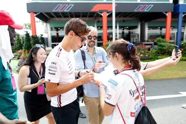 63 George Russell GBR, Mercedes AMG Petronas F1 Team , F1 Grand Prix of Singapore at Marina Bay Street Circuit on September 16, 2023 in Singapore, Singapore Photo by HOCH ZWEI Singapore Singapore