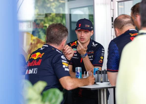 1 Max Verstappen NLD, Oracle Red Bull Racing , F1 Grand Prix of Singapore at Marina Bay Street Circuit on September 16, 2023 in Singapore, Singapore Photo by HOCH ZWEI Singapore Singapore