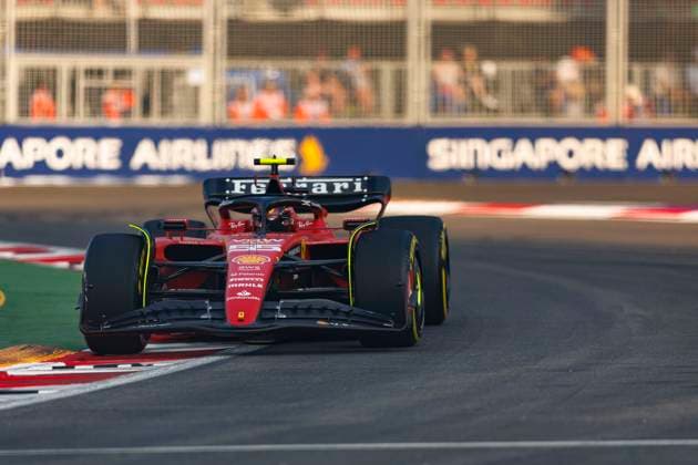 16th September 2023; Marina Bay Street Circuit, Singapore; 2023 Formula 1 Singapore Airlines Singapore Grand Prix; Qualifying Day; Number 55 Scuderia Ferrari driver Carlos Sainz Jr during practice 3 before the qualifying sessions for tomorrows race  ActionPlus12553841 StephenxBlackberry