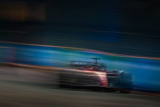 16 LECLERC Charles (mco), Scuderia Ferrari SF-23, action during the 2023 Formula 1 Singapore Airlines Singapore Grand Prix, 15th round of the 2023 Formula One World Championship, WM, Weltmeisterschaft from September 15 to 17, 2023 on the Marina Bay Street Circuit, in Singapore - F1 - SINGAPORE GRAND PRIX 2023 DPPI Panoramic  00123034_AV3_6795