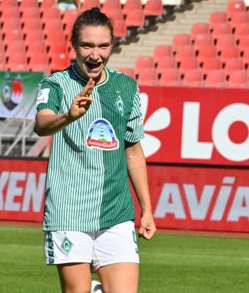 16 09 2023 football season 2023 2024 1 women football Bundesliga 01 matchday 1 FC Nürnberg FCN club SV Werder Bremen SVW sport photo zinc xwoxzix goal celebration joy after goal goal shot to 1 1 by Sopie Weidauer 9, SV Werder Bremen