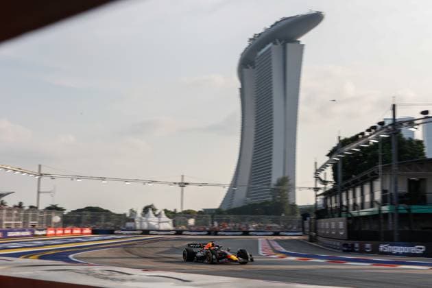 1 Max Verstappen NLD, Oracle Red Bull Racing , F1 Grand Prix of Singapore at Marina Bay Street Circuit on September 16, 2023 in Singapore, Singapore Photo by HOCH ZWEI Singapore Singapore