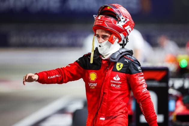LECLERC Charles (mco), Scuderia Ferrari SF-23, portrait during the 2023 Formula 1 Singapore Airlines Singapore Grand Prix, 15th round of the 2023 Formula One World Championship, WM, Weltmeisterschaft from September 15 to 17, 2023 on the Marina Bay Street Circuit, in Singapore - F1 - SINGAPORE GRAND PRIX 2023 DPPI Panoramic  00123034_AV3_8054