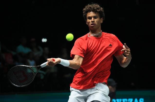 Tennis, Davis Cup, Kanada - Chile Photo Michele Nucci LaPresse - September 16, 2023 Bologna, Italy - tennis - Canada vs. Chile - Finals group A - Gabriel Diallo (CAN) vs. Nicolas Jarry (CHI) - Davis Cup 2023 - Unipol Arena. In the pic: Gabriel Diallo  Copyright: xMichelexNucci LaPressex