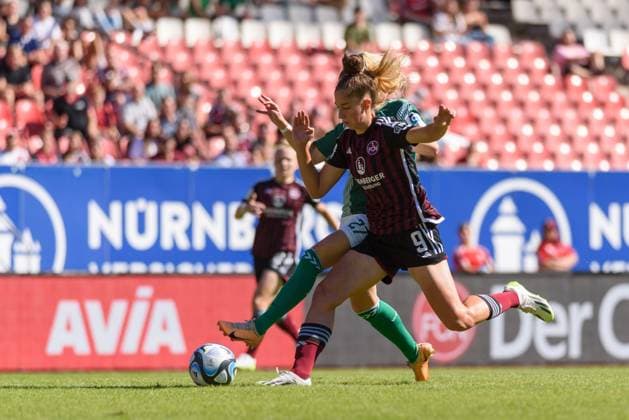 NUremberg, Germany, September16th 2023: Emma Kusch (9 1. FC Nuremberg) and Nina Luehrssen (27 SV Werder Bremen) during the Google Pixel Frauen Bundesliga match between 1. FC Nuremberg and SV Werder Bremen at Max-Morlock-Stadium, Nuremberg, Germany. (Sven Beyrich SPP) Copyright: xSvenxBeyrich SPPx spp-en-SvBe-20230916-D75_7952