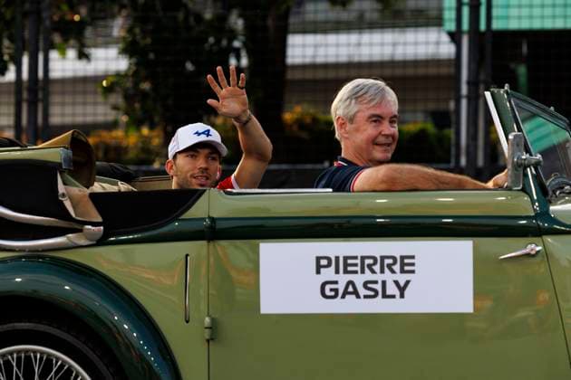 17th September 2023; Marina Bay Street Circuit, Singapore; 2023 Formula 1 Singapore Airlines Singapore Grand Prix; Race Day; Number 10 Alpine driver Pierre Gasly during the drivers parade  ActionPlus12554708 StephenxBlackberry