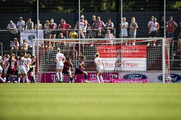 GOOGLE PIXEL Womens Bundesliga 1 FC Koeln RB Leipzig 17 09 2023 Sandra Starke RB Leipzig, 13 hits to 1 1 GOOGLE PIXEL Womens Bundesliga, 1 FC Koeln RB Leipzig, Koeln, Franz Kremer Stadium on 17 09 2023 DFB REGULATIONS PROHIBIT ANY USE OF PHOTOGRAPHS AS IMAGE SEQUENCES AND OR QUASI VIDEO Copyright: xBEAUTIFULxSPORTS Wunderlx