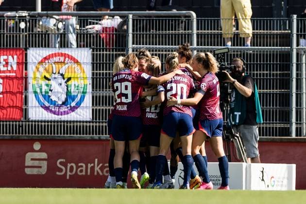 GOOGLE PIXEL Womens Bundesliga 1 FC Koeln RB Leipzig 17 09 2023 Cheers to 1 1 by Sandra Starke RB Leipzig, 13 GOOGLE PIXEL Womens Bundesliga, 1 FC Koeln RB Leipzig, Koeln, Franz Kremer Stadium on 17 09 2023 DFB REGULATIONS PROHIBIT ANY USE OF PHOTOGRAPHS AS IMAGE SEQUENCES AND OR QUASI VIDEO Copyright: xBEAUTIFULxSPORTS Wunderlx