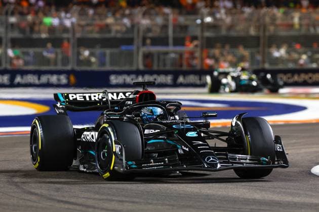 63 George Russell GBR, Mercedes AMG Petronas F1 Team , F1 Grand Prix of Singapore at Marina Bay Street Circuit on September 17, 2023 in Singapore, Singapore Photo by HOCH ZWEI Singapore Singapore
