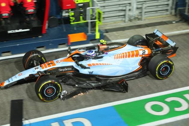 Damaged car of 2 Logan Sargeant USA, Williams Racing , F1 Grand Prix of Singapore at Marina Bay Street Circuit on September 17, 2023 in Singapore, Singapore Photo by HOCH ZWEI Singapore Singapore