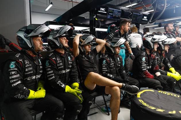 Mercedes AMG Petronas F1 Team, F1 Grand Prix of Singapore at Marina Bay Street Circuit on September 17, 2023 in Singapore, Singapore Photo by HOCH ZWEI Singapore Singapore