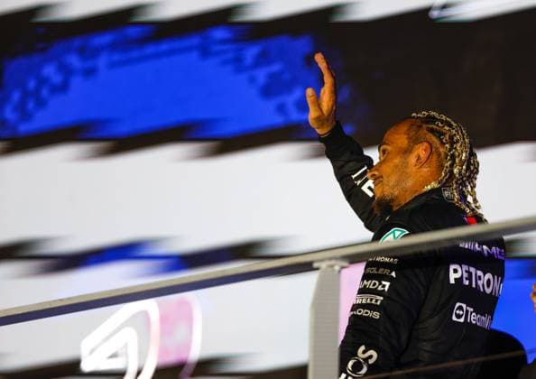 44 Lewis Hamilton GBR, Mercedes AMG Petronas F1 Team , F1 Grand Prix of Singapore at Marina Bay Street Circuit on September 17, 2023 in Singapore, Singapore Photo by HOCH ZWEI Singapore Singapore