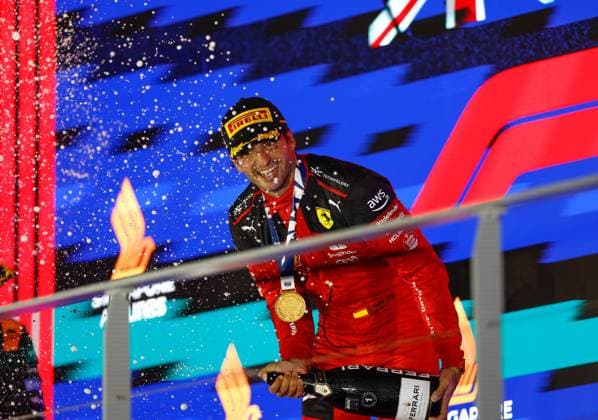 55 Carlos Sainz ESP, Scuderia Ferrari , F1 Grand Prix of Singapore at Marina Bay Street Circuit on September 17, 2023 in Singapore, Singapore Photo by HOCH ZWEI Singapore Singapore