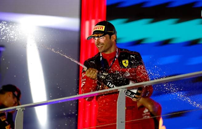 55 Carlos Sainz ESP, Scuderia Ferrari , F1 Grand Prix of Singapore at Marina Bay Street Circuit on September 17, 2023 in Singapore, Singapore Photo by HOCH ZWEI Singapore Singapore